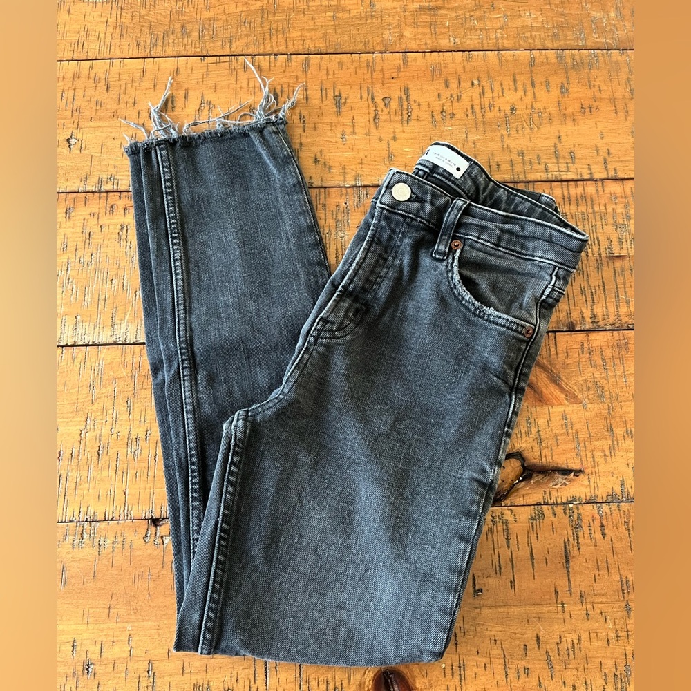 Zara‎ Black Skinny Jeans